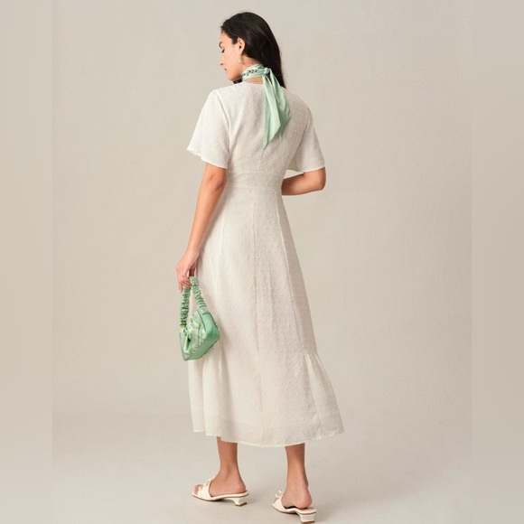 Rihoas Solid White High Waisted Split Maxi Dress - Picture 4 of 5